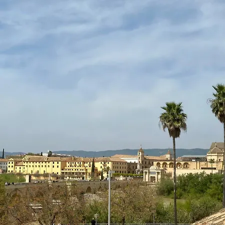 Casa Puerta De * Кордова