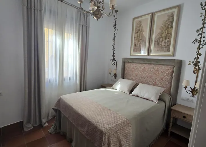 Casa Puerta De קורדובה